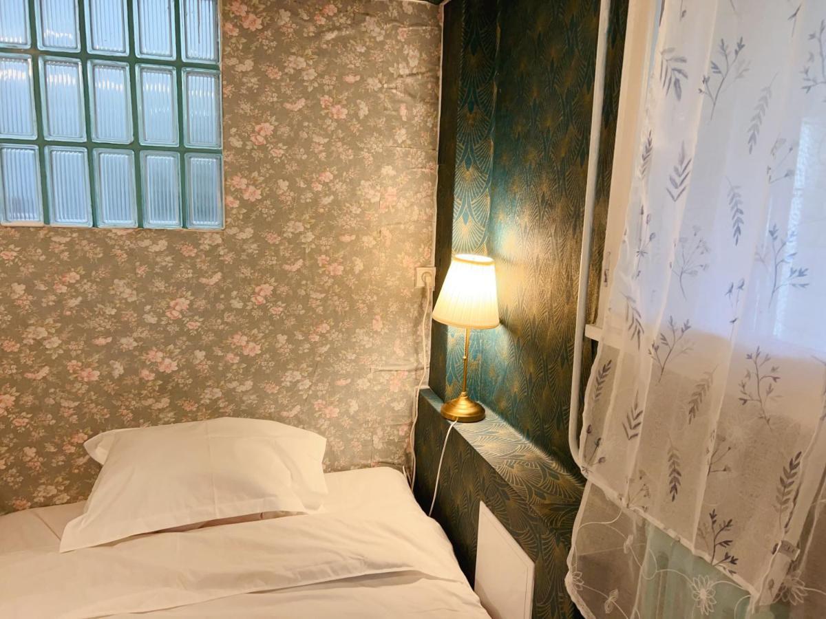 Habitación en casa particular 住在巴黎 Bondy