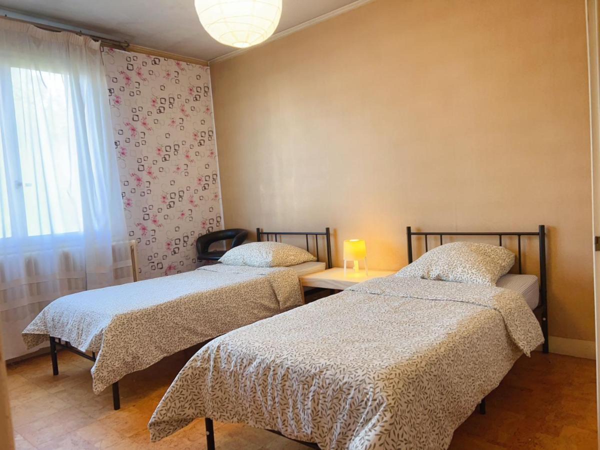 Habitación en casa particular 住在巴黎 Bondy